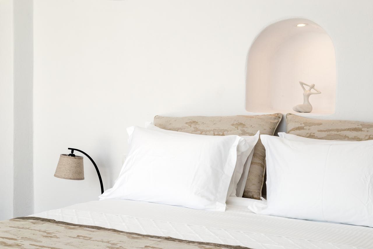 Adamant Suites (Adults Only) Фіра Екстер'єр фото